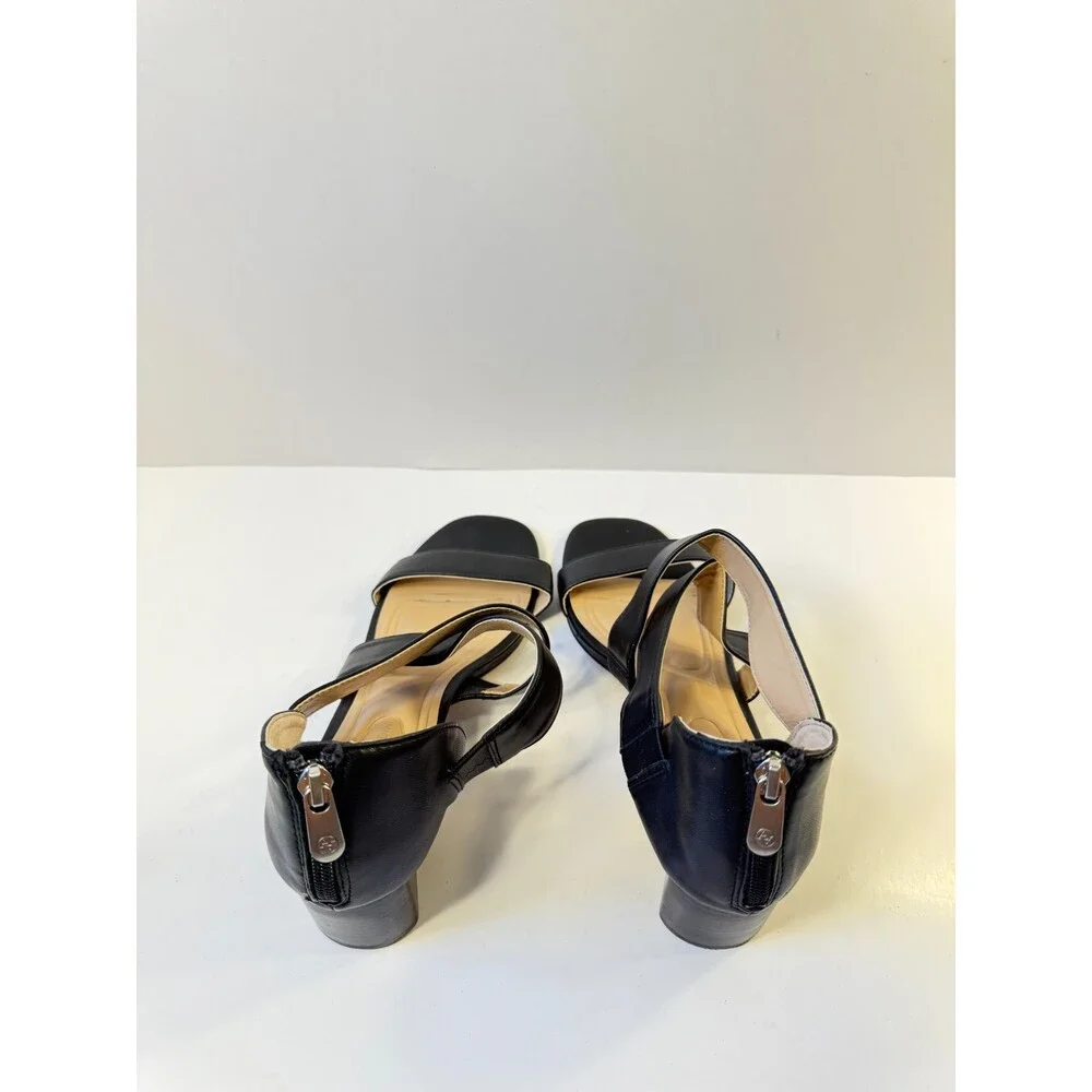 Adrienne Vittadini Womens ASTORIC SAND SHOE Black-Fl 7.5